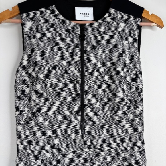 AKRIS PUNTO Fit & Flare Zip Front Sleeveless Dress Size 4 MSRP $995 Mobwife Chic - Picture 2 of 12